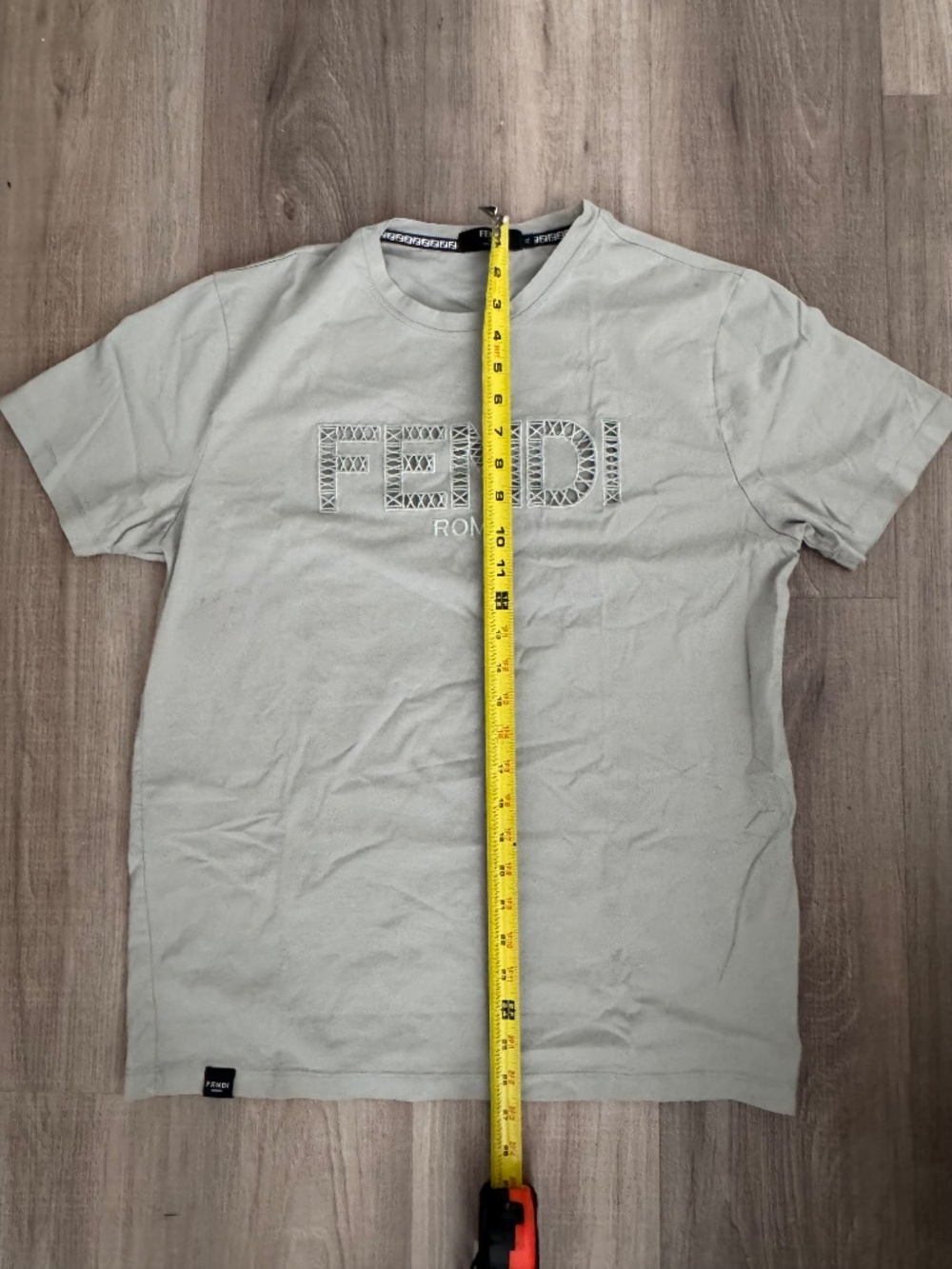 FENDI Roma Embroidered Logo Tee (XL) - Picture 11 of 14